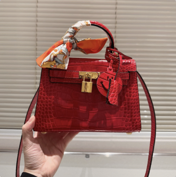 H-Classic crocodile print Carrie bag-124