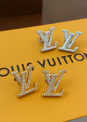 L-High quality button earrings-069
