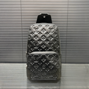L-AVENUE series chest bags-141