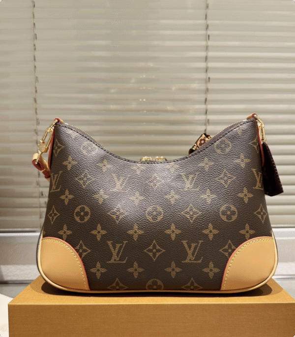 L-New shoulder bag, croissant  101 - Image 3