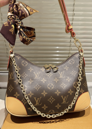 L-New shoulder bag, croissant  101