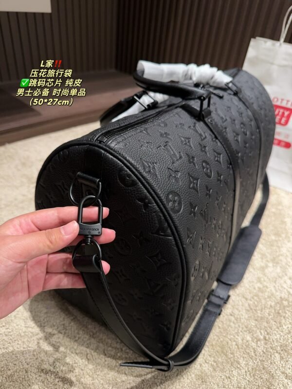 L-Classic embossed travel bag-125 - Image 5
