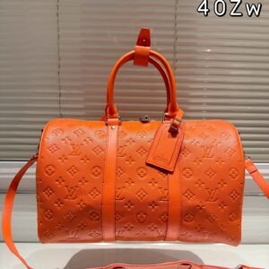 L-Classic and modern traveler's travel bag-130