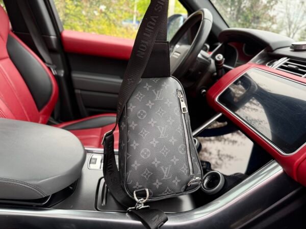 L-New embossed zipper chest bag-133 - Image 3