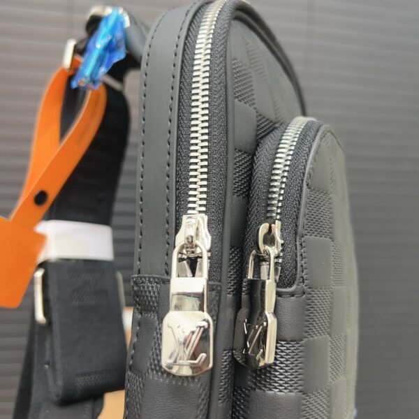 L-AVENUE series chest bags-140 - Image 3
