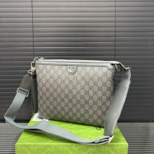 G-Classic messenger bag-142