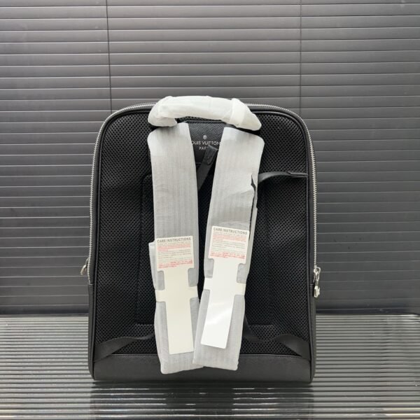 L-Classic printed backpack-153 - Image 4