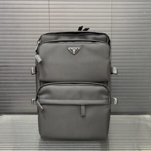P-Classic triangular badge backpack-154