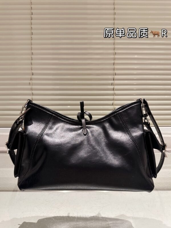 L-Carrall Small Cowhide-177 - Image 3