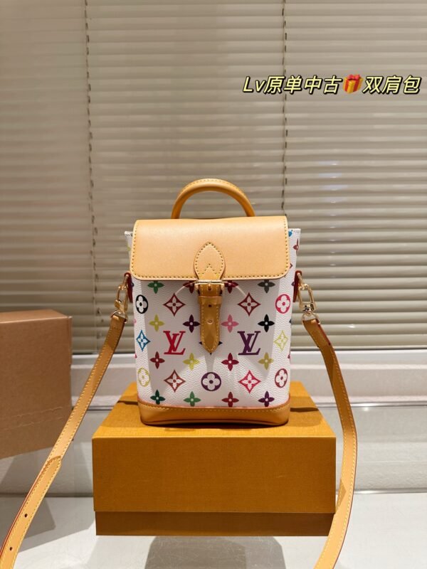 L-Classic Tri-Color Shoulder Bag-186