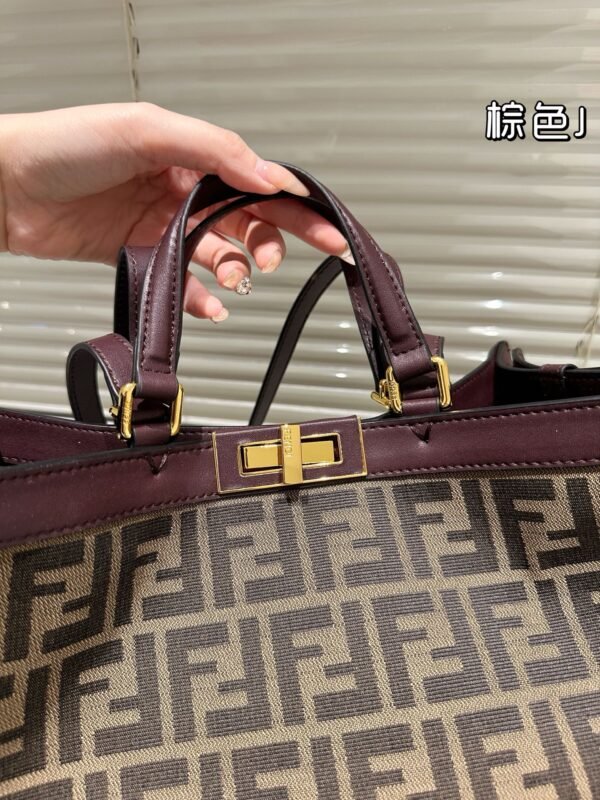 F-Classic Peekaboo Collection-194 - Image 3