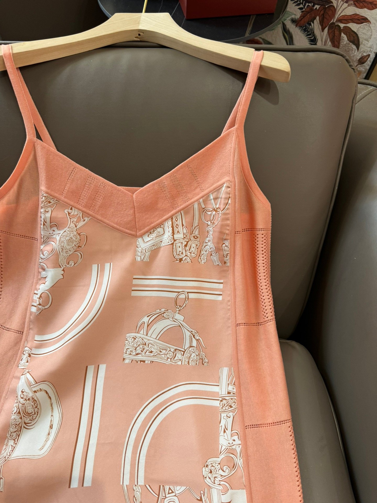 H-silk suspenders-203 - Image 4