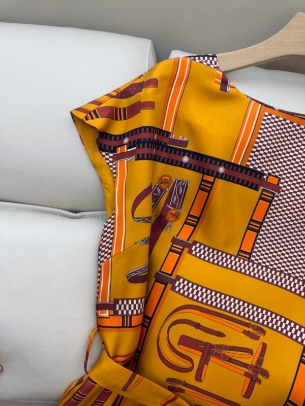 H-New Silk Printed Dress-205 - Image 4