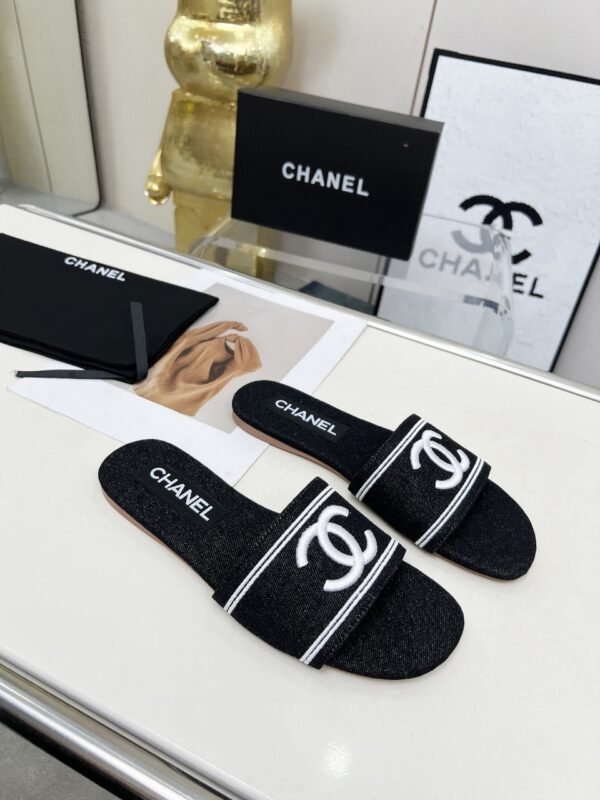 C-Best-selling slippers-301 - Image 2