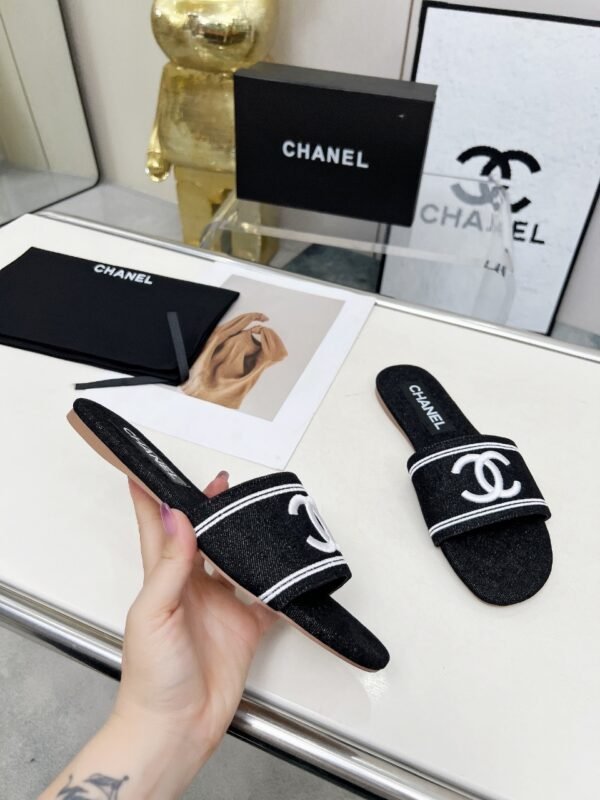 C-Best-selling slippers-301 - Image 5