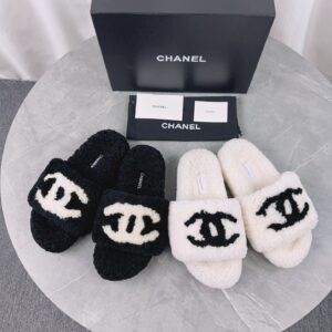 C-Classic woolen slippers-329