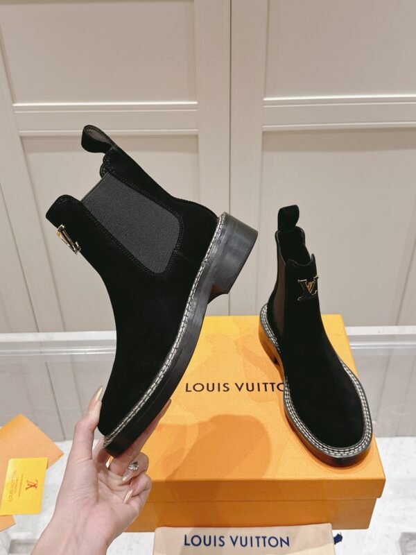L-Chelsea ankle boots-352 - Image 2