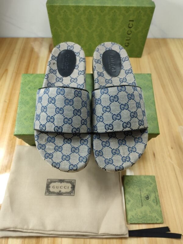 G-Classic Thick Bottom Slippers-366