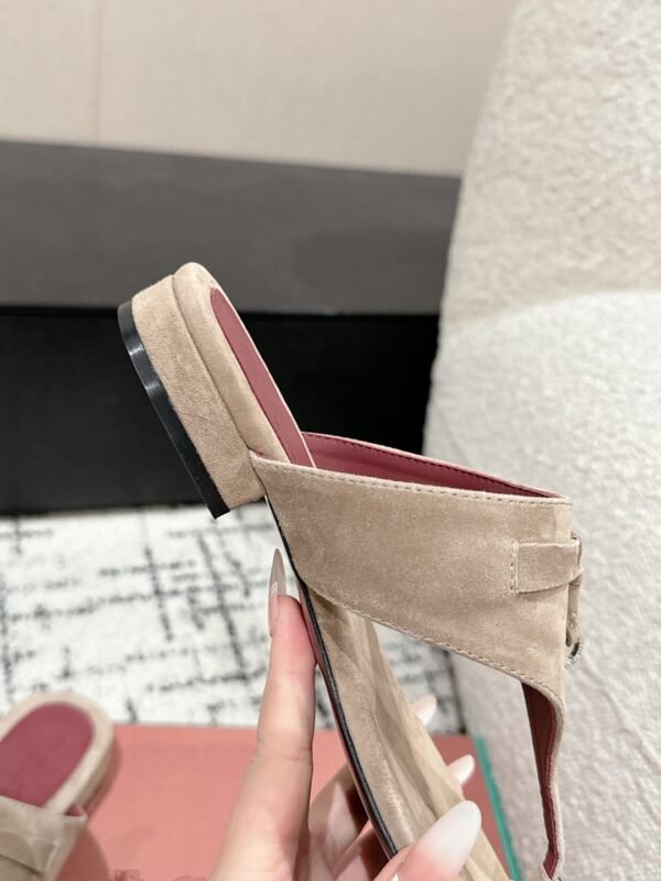LP-Classic flip-flops-382 - Image 4