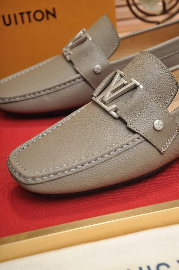 L-New embossed men's loafers-397 - Image 6