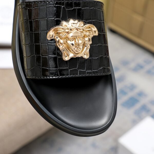 V-Classic Men's High Quality Slippers-3115 - Image 4