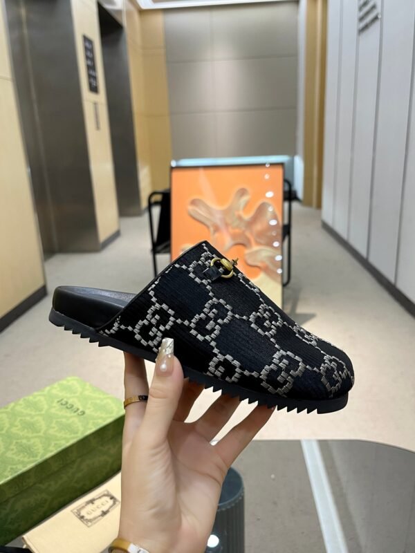 G-Classic Men's High Quality Slippers-3121 - Image 2