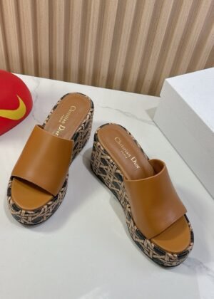 D-Classic Thick Bottom Slope Heel Women's Slippers-3124