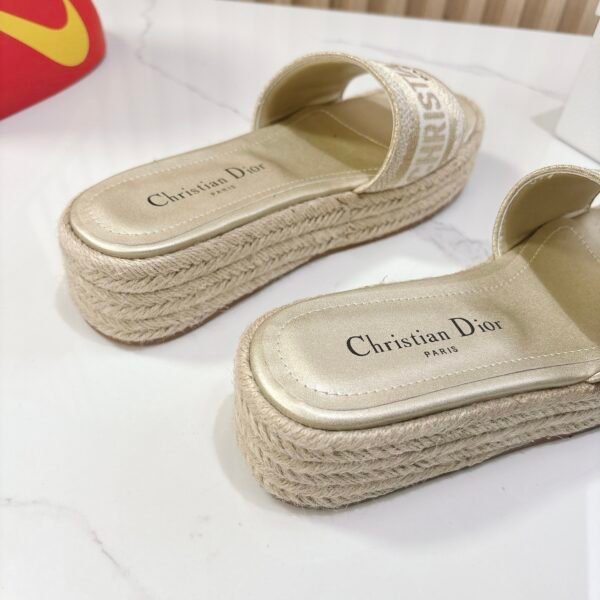 D-New Thick Bottom Women's Slippers-3125 - Image 4