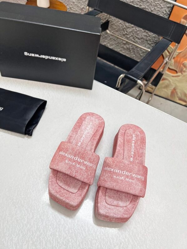 A-New Thick Bottom Women's Slippers-3132