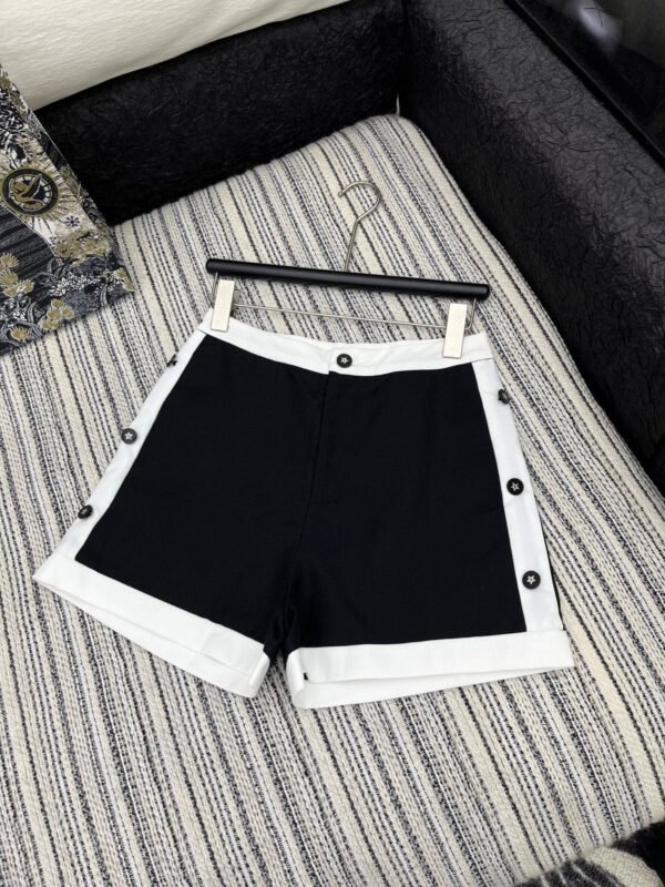 L-Elegant ladies shorts-2205
