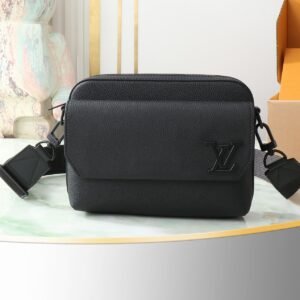 L-Vintage Men's Messenger Bag-1135