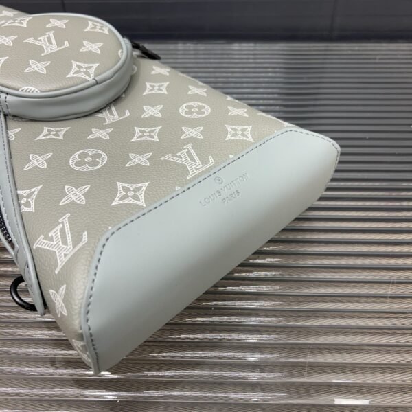 L-New Men's Chest Bag-1144 - Image 3