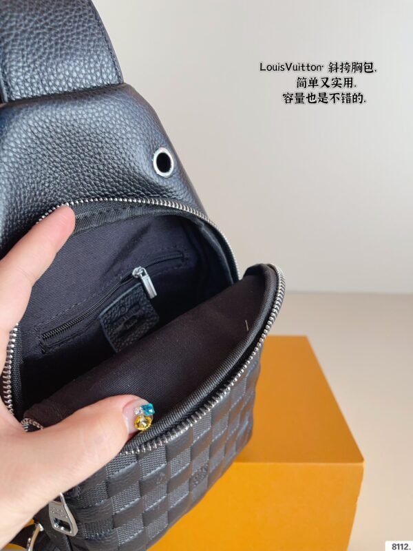 L-New Men's Chest Bag-1146 - Image 5