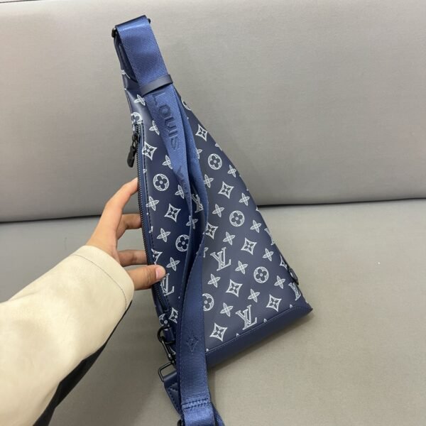 L-New Men's Chest Bag-1148 - Image 2