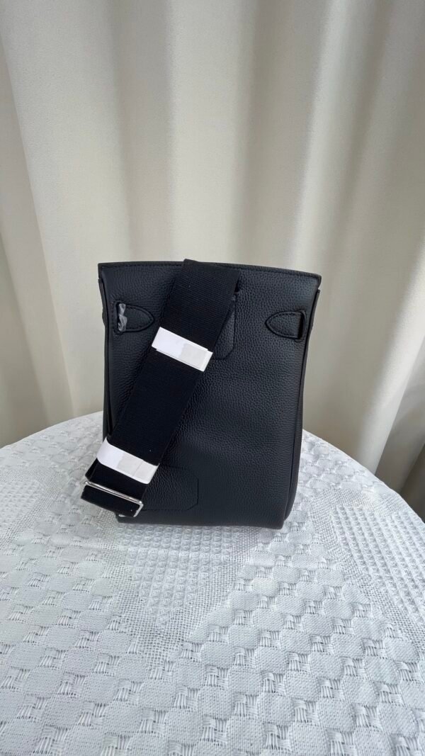 H-New Men's Chest Bag-1153 - Image 2