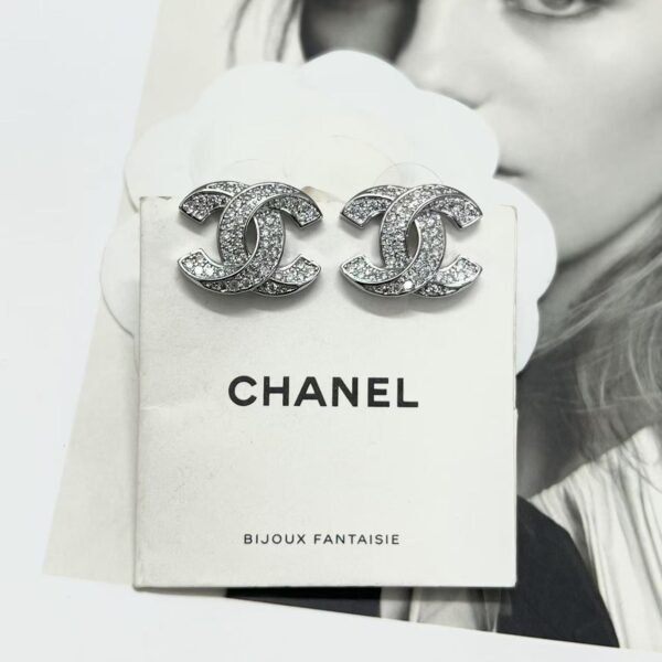 C-High quality button earrings-065