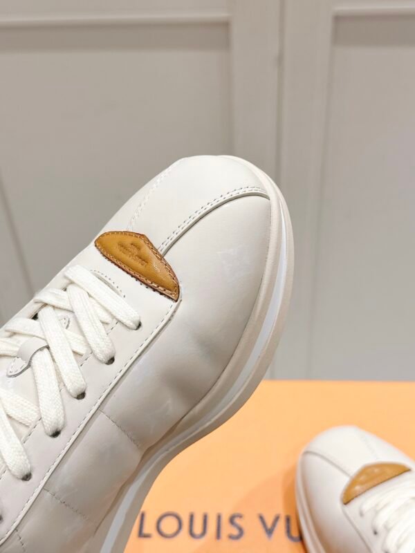 L-The new Filipino collaboration model-3165 - Image 2