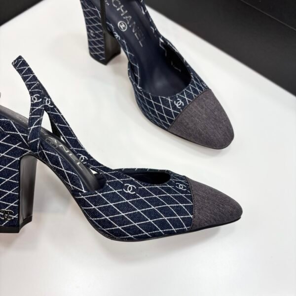 C-New block heel sandals-3196 - Image 3