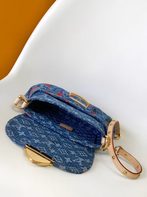L-Takashi Murakami Collaboration Series-1167 - Image 4