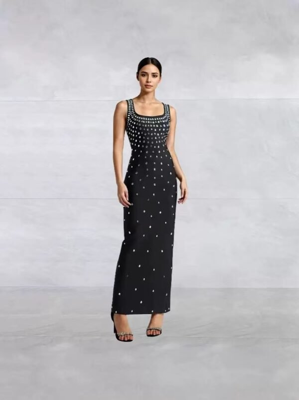 Slim-fit water bandage skirt