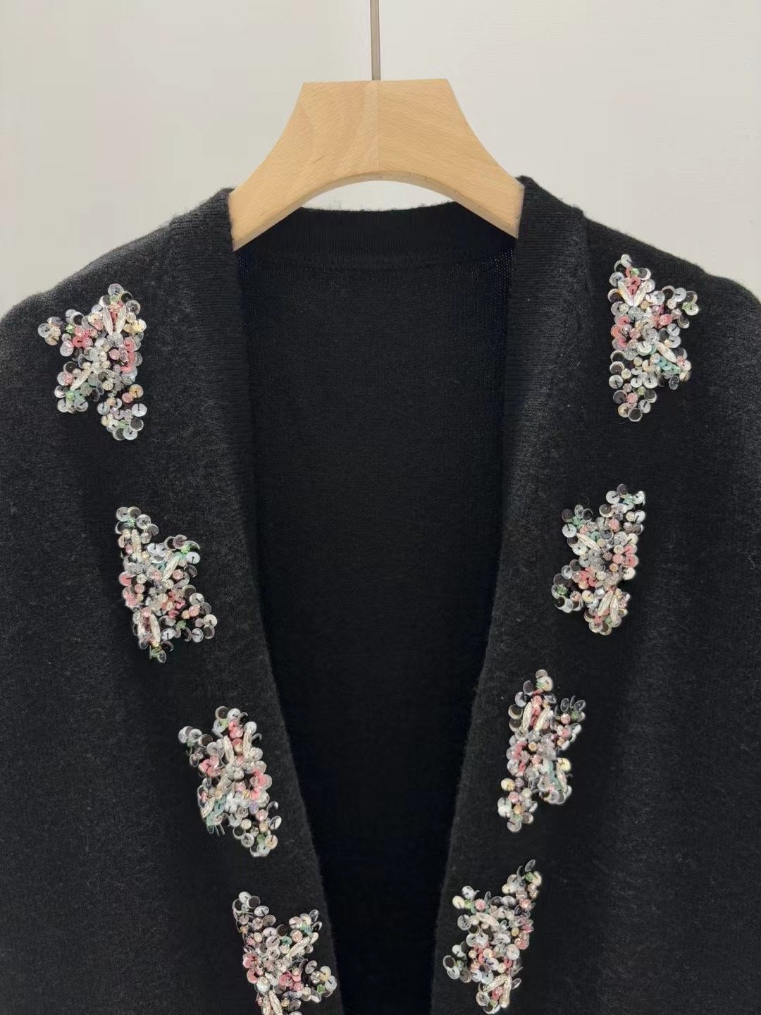 C-Heavy Embroidery Cardigan-2389 - Image 2