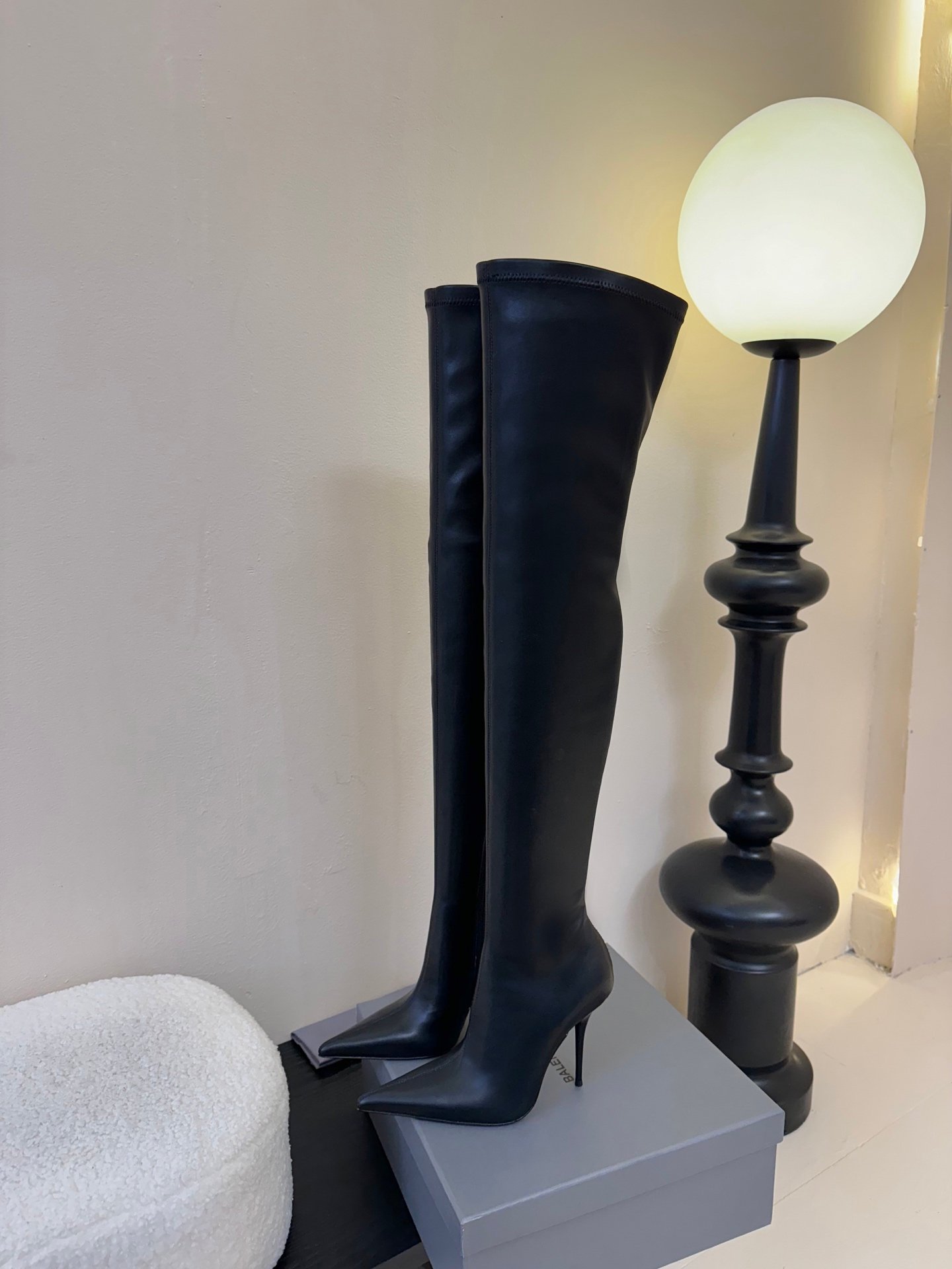 Classic style returns - The King of out-of-stock items-3237 - Image 3