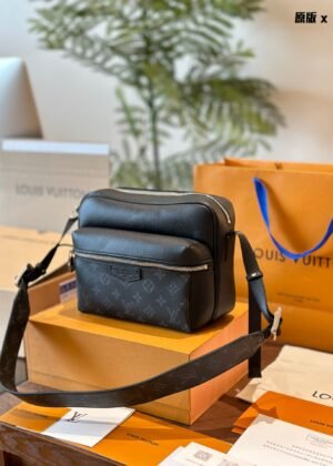 L-New Series-Printed Shoulder Bag-1184