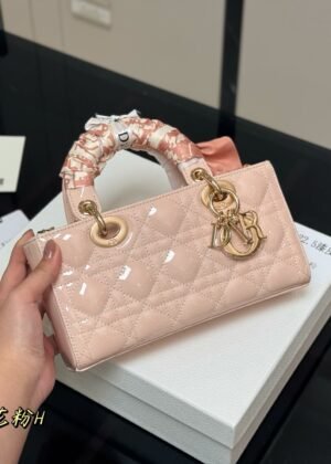 D-New Series-Princess Diana Horizontal Version-1201