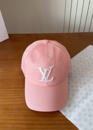 A-New baseball cap-0178