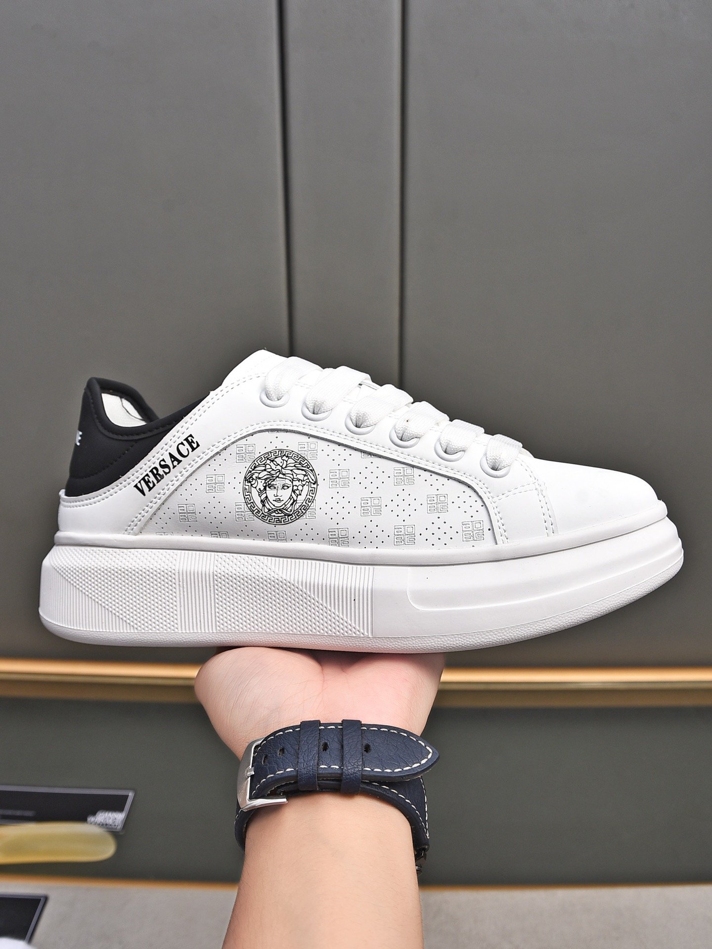 V-Classic sneakers-3313 - Image 7