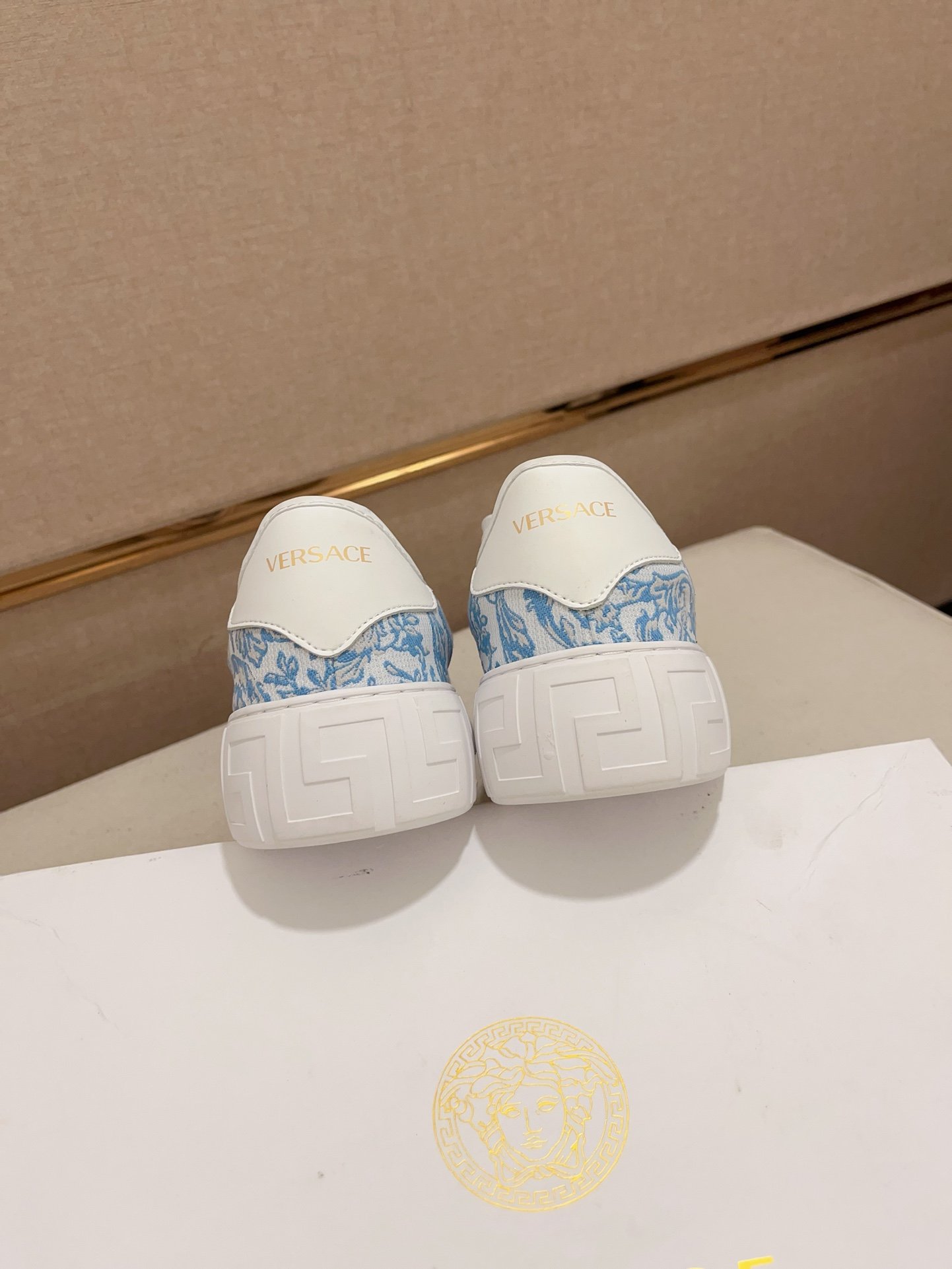 V-Classic sneakers-3316 - Image 2