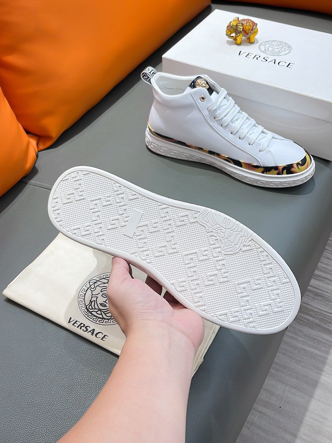 V-Classic high-top sneakers-3320 - Image 5