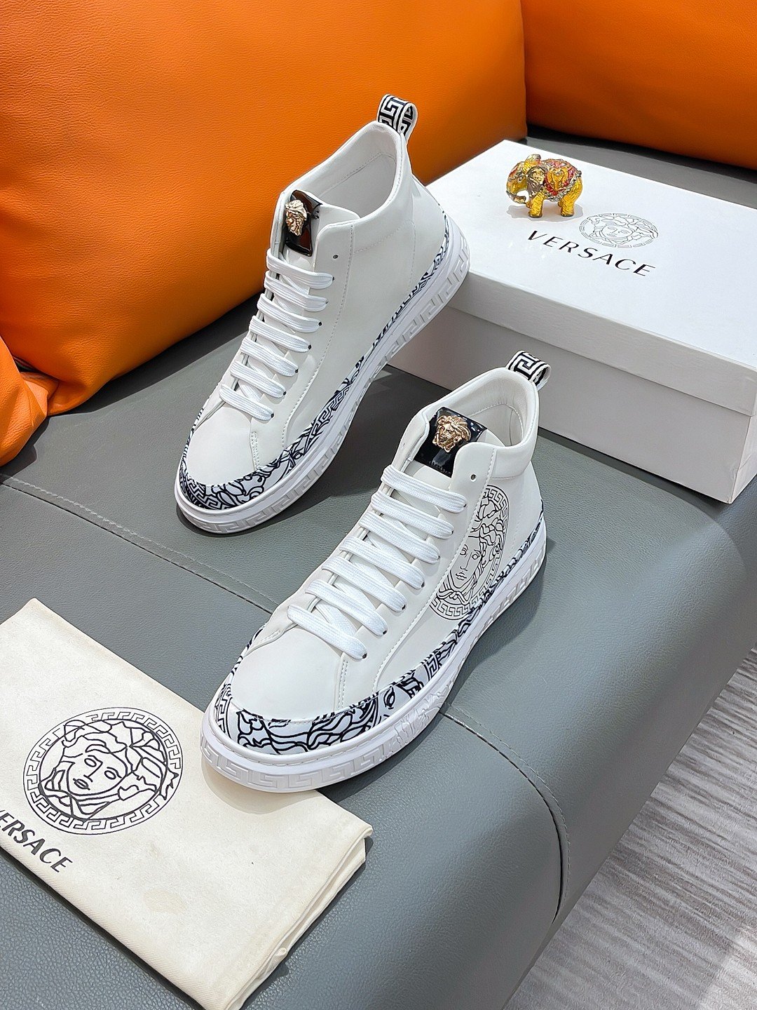 V-Classic high-top sneakers-3320 - Image 7