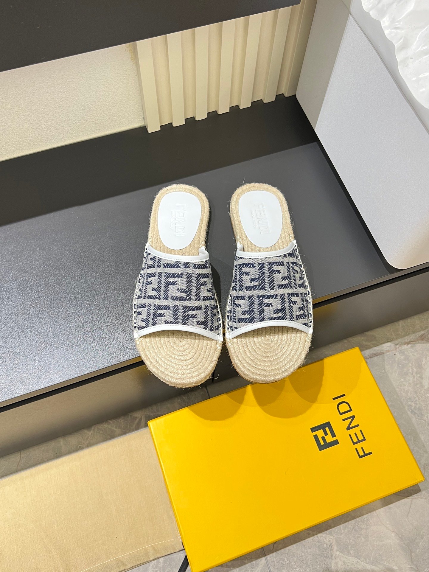 F-High-end customized slippers-3411